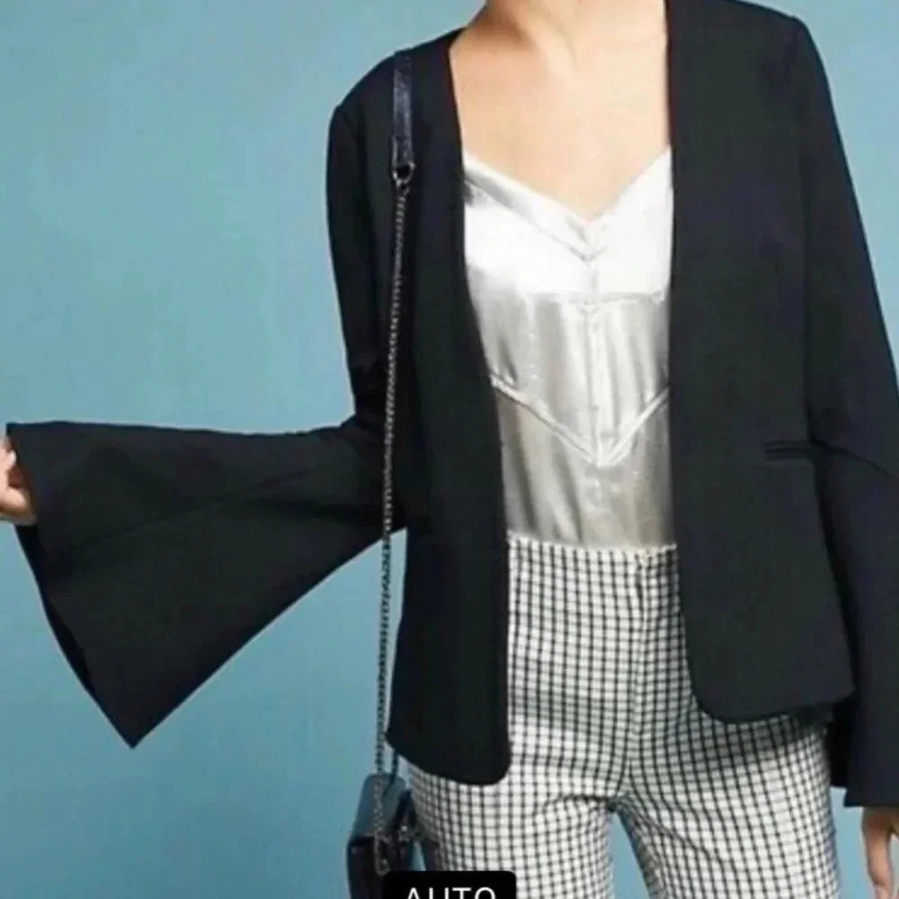 Cartonnier Anthropologie Black Bell Sleeve Blazer Size XS